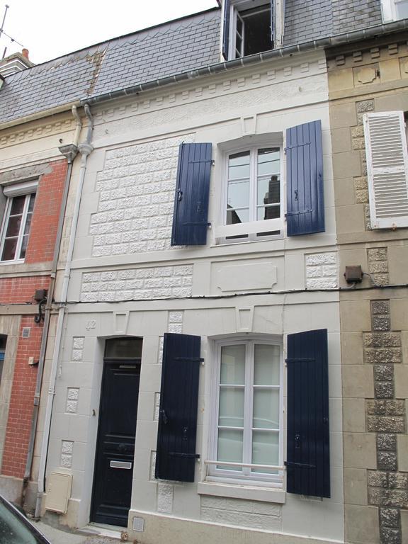 La Maison Bleue, Authentique Et Charmante Maison De Pecheur * Trouville-sur-Mer